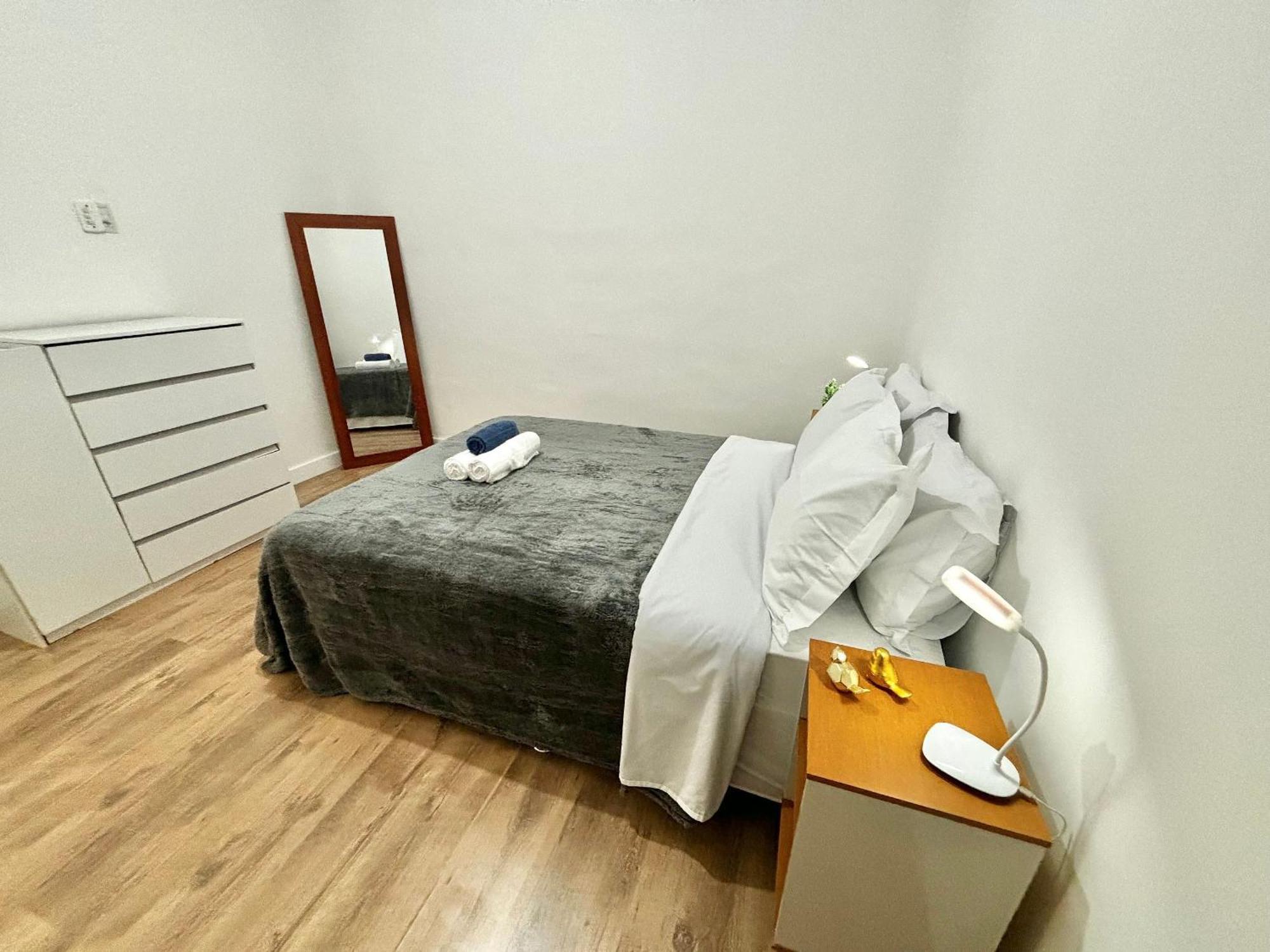 Roxy- Copacabana Apartment *